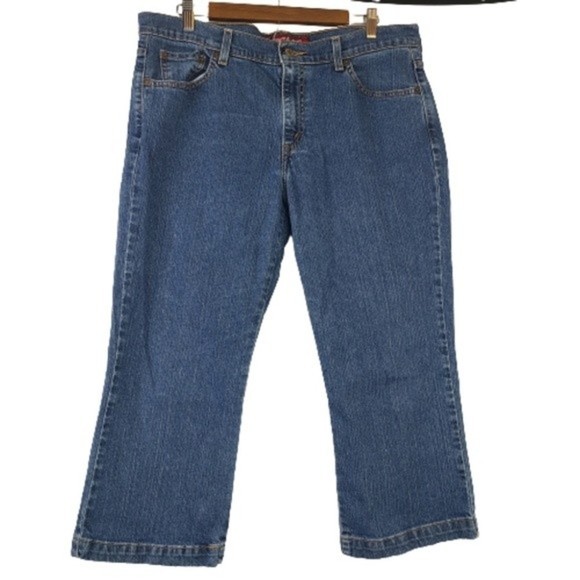 Levi's Womens Nouveau Stretch Capri Jeans Size 14 Mis - Picture 1 of 14